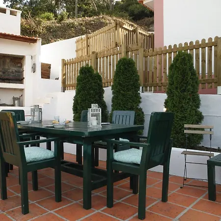Enchanting House In Romantic Sintra